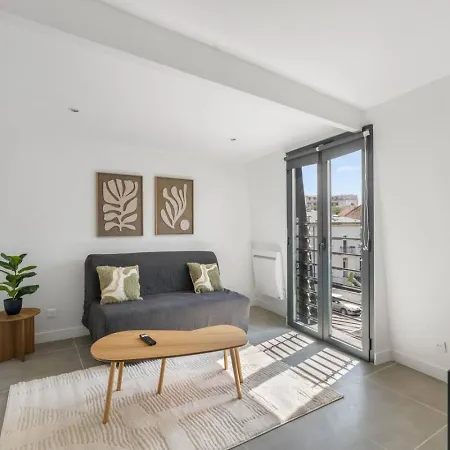 Duplex Proche De Paris Avec Grande Cuisine アパート アニエール